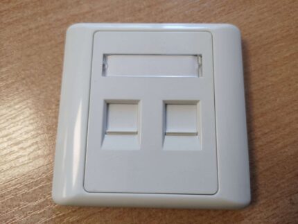 Капачка за 2xRJ45 80x80mm, Btbl