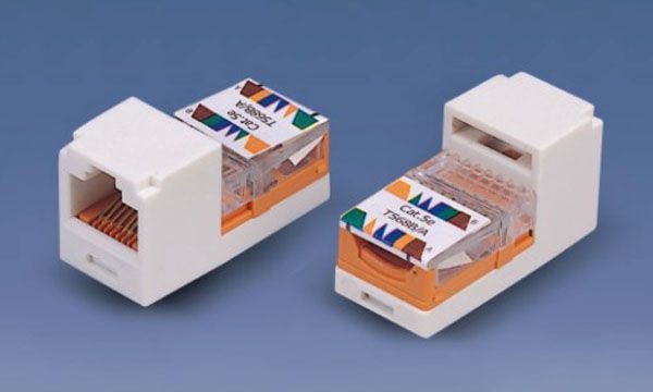 utp-konektor-rj45-za-kutiya-fa-1314-full UTP конектор RJ45 за кутия FA-1314, Full - Image 1
