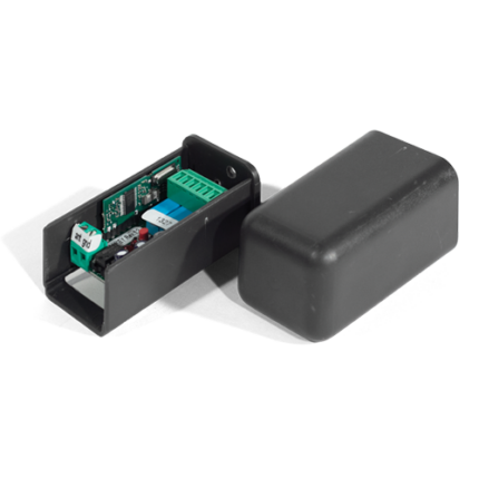 Motorline MR5 — двуканален радиоприемник в корпус