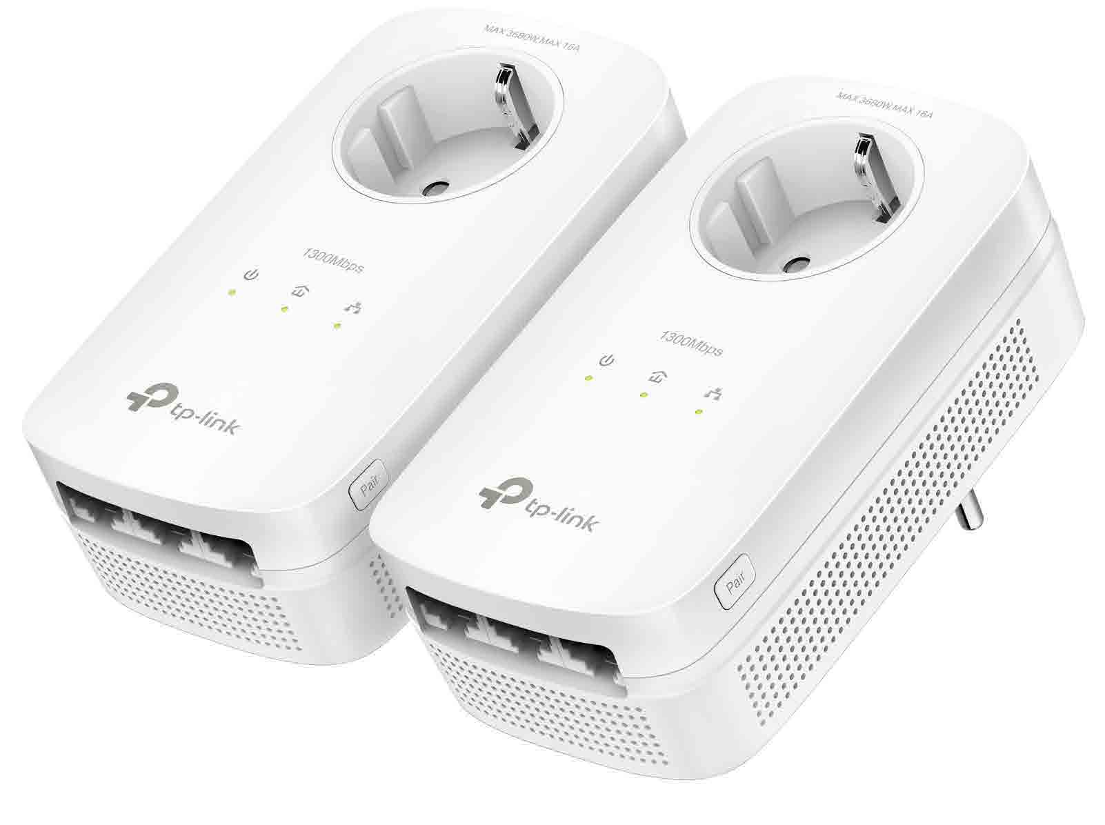 TP-Link TL-PA8030PKIT — комплект 2 Powerline адаптера AV1300 с изведен контакт TP-Link TL-PA8030PKIT — комплект 2 Powerline адаптера AV1300 с изведен контакт