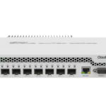Превключвател за управление 1 x Gigabit, 8 x SFP+ - Mikrotik CRS309-1G-8S+IN