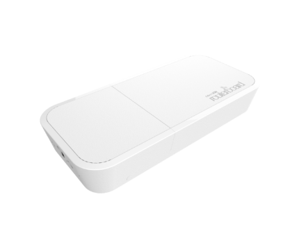 Гигабитов меден преобразувател, външен корпус, PoE in - Mikrotik RBFTC11
