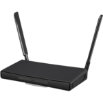 hAP ax3, RouterOS лиценз L6, 4 x Gigabit, 1 x 2.5 Gigabit PoE IN/OUT, 2.4/5GHz, USB, WPA3 - MikroTik C53UiG+5HPaxD2HPaxD